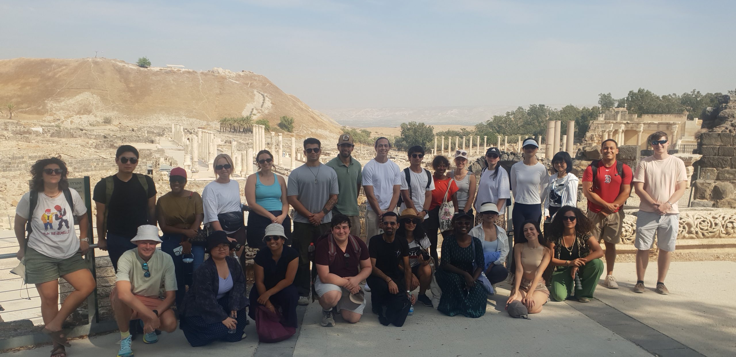 Fellows Visit Beit She'an and Gan HaShlosha